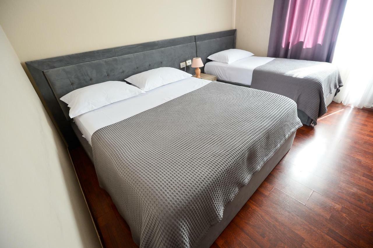 Hotel Niku Тирана Экстерьер фото