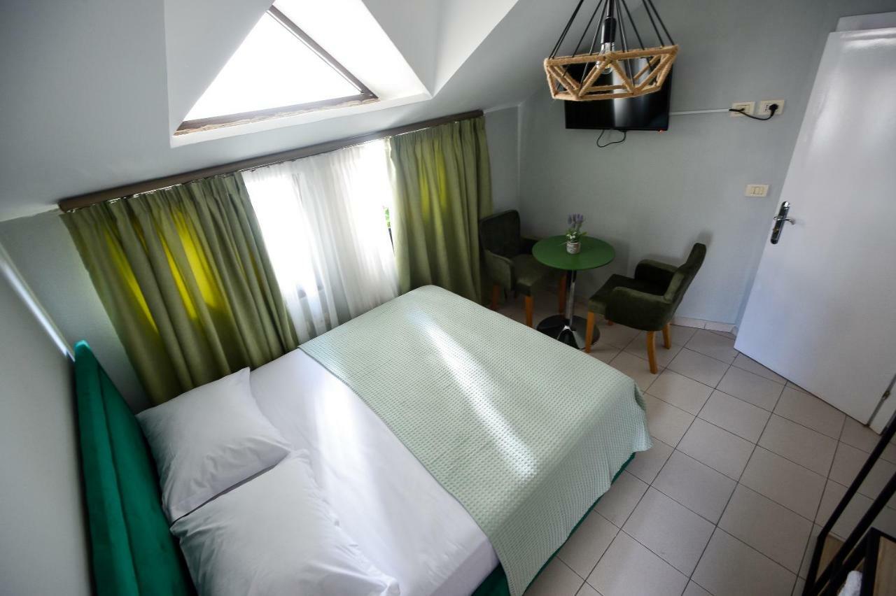 Hotel Niku Тирана Экстерьер фото