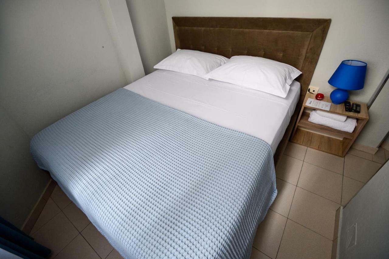 Hotel Niku Тирана Экстерьер фото