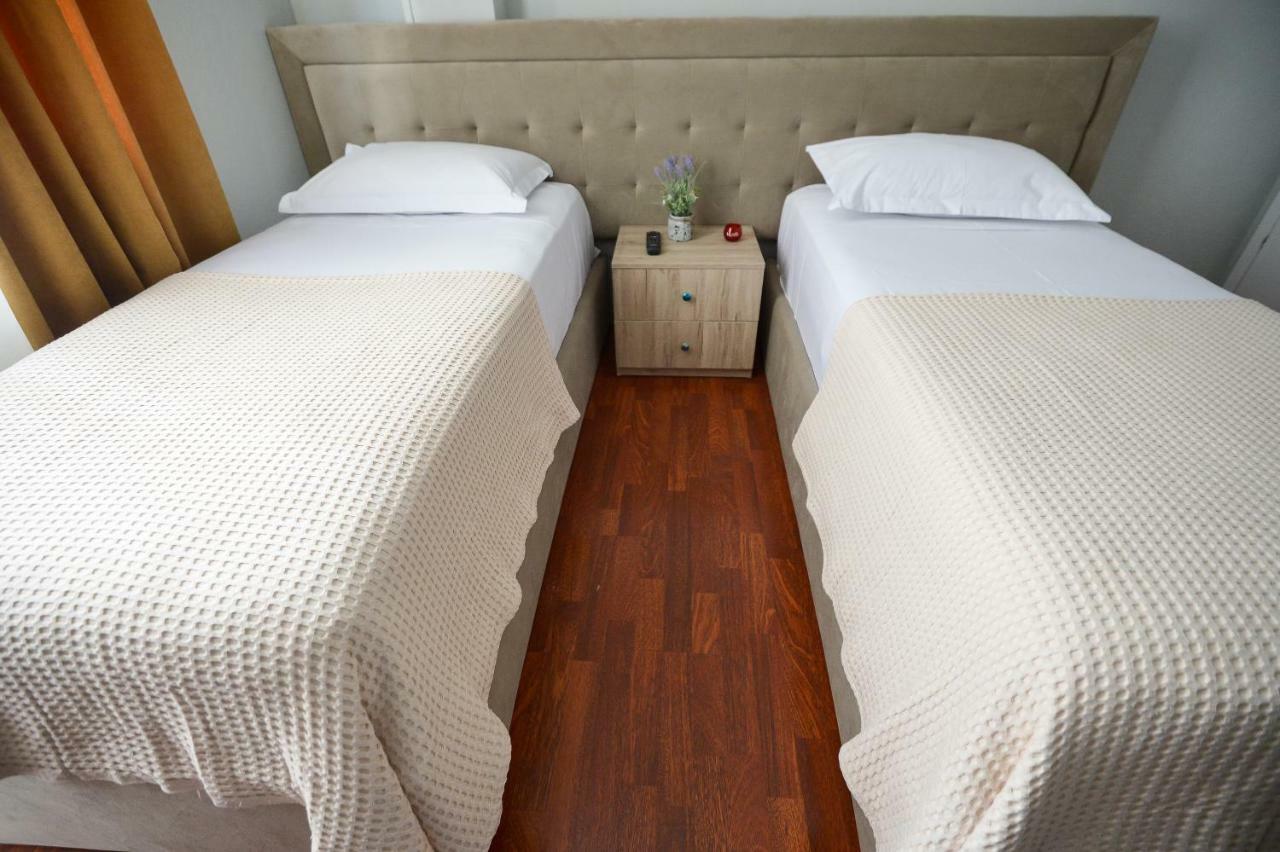 Hotel Niku Тирана Экстерьер фото
